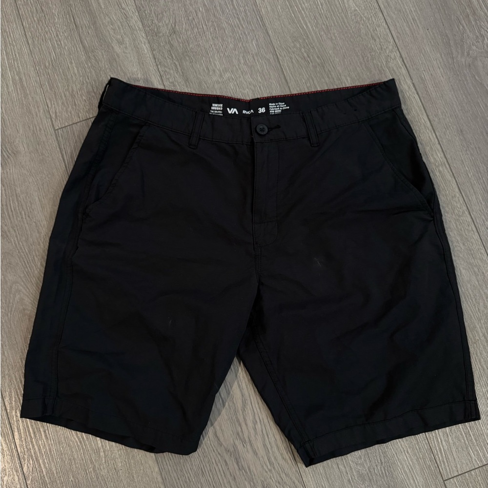 RVCA Men's black chino shorts size 36